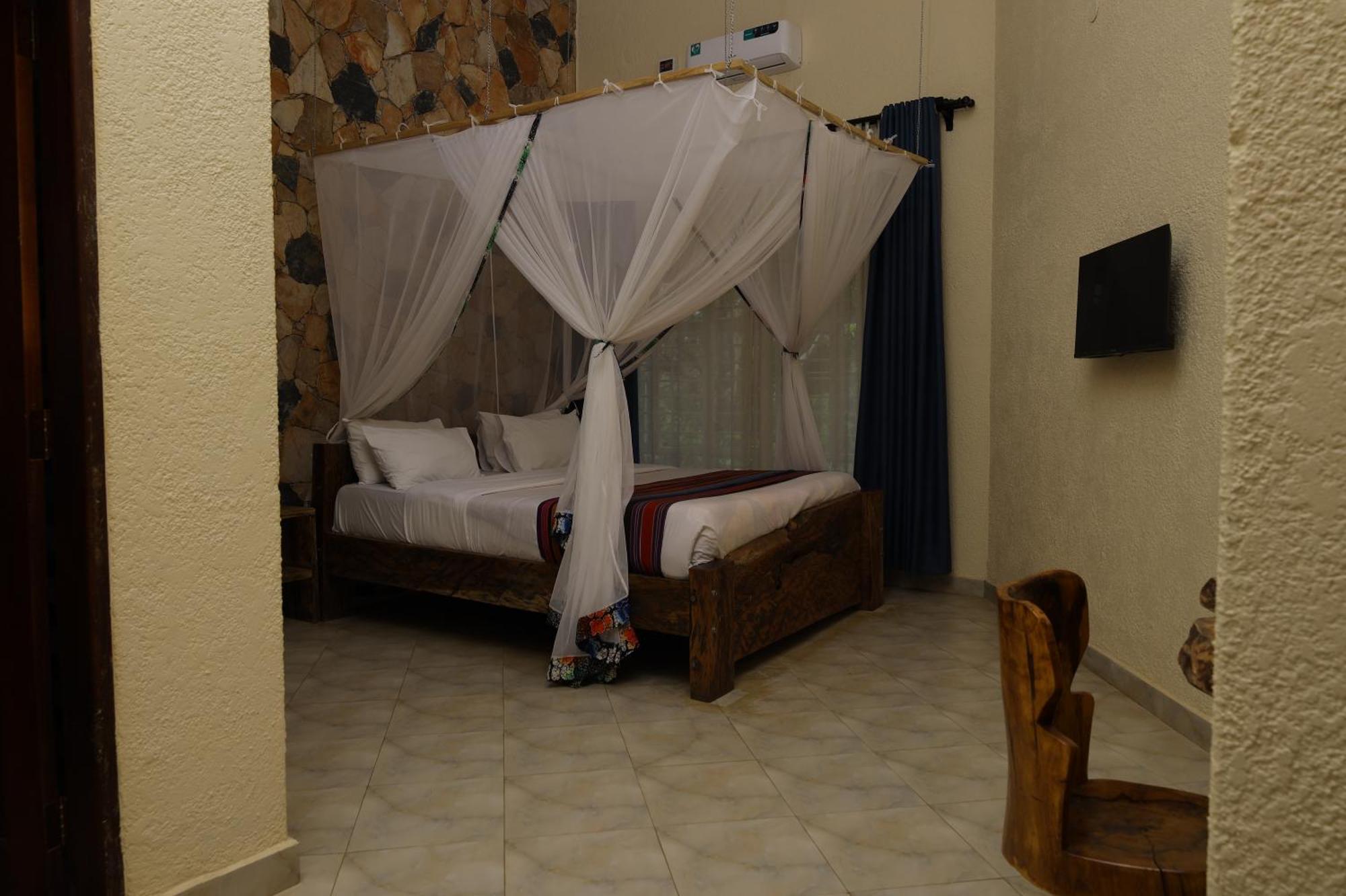 Kabalega Resort - Masindi מראה חיצוני תמונה